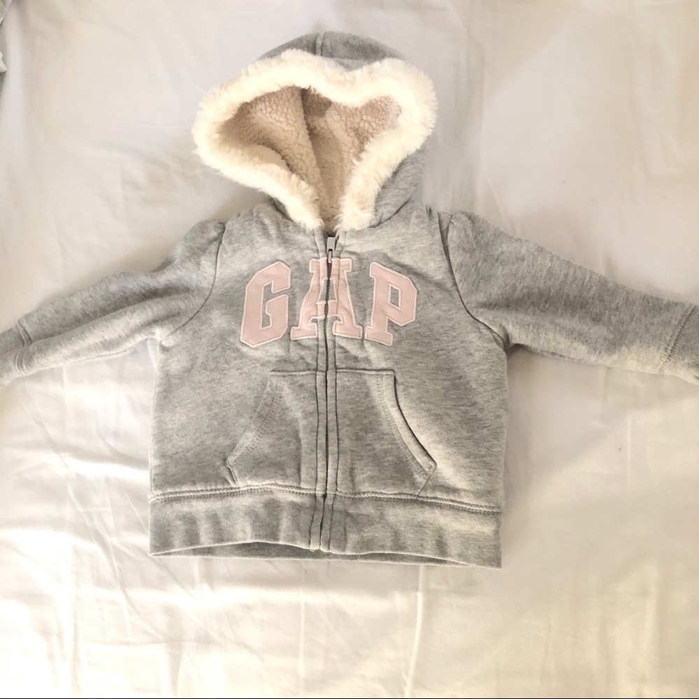Baby’s GAP zip up hoodie